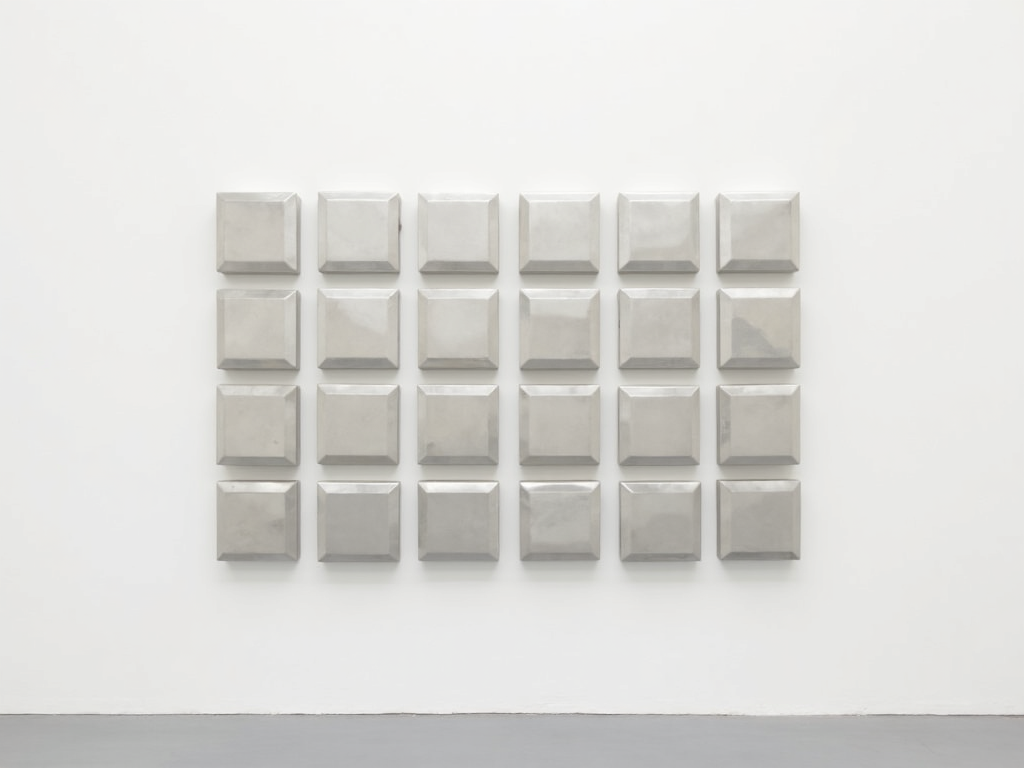 Minimalistische Skulptur von Donald Judd